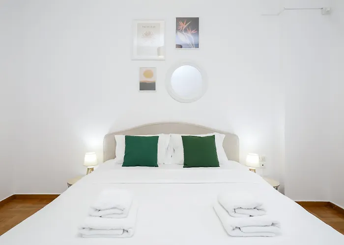 Cozy Athens - Greecing
