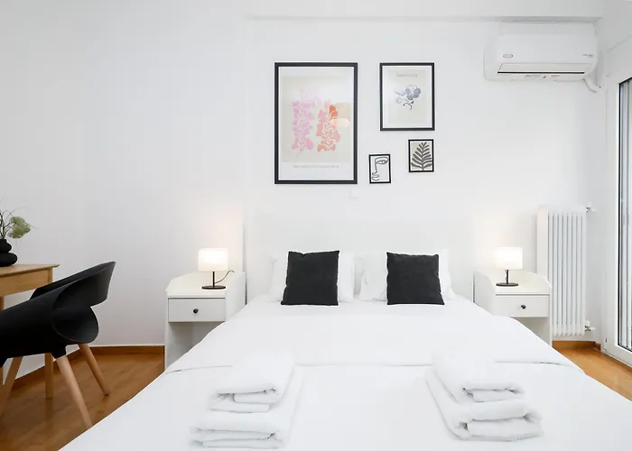 Cozy Athens - Greecing